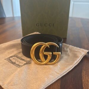 Gucci Marmont Black Leather Belt with Gold Buckle 95